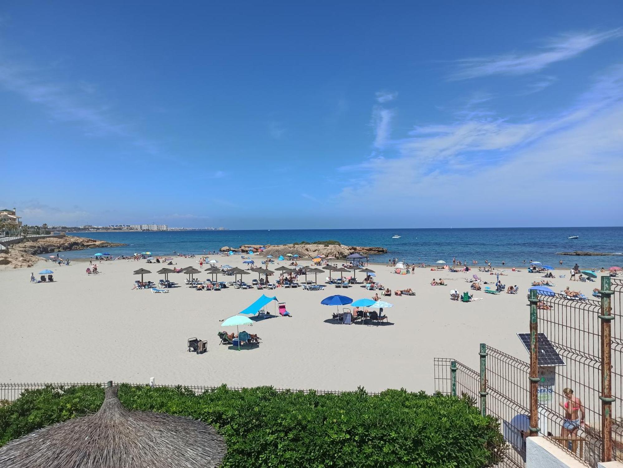 En La Playa De Cala Capitan -cabo Roig- Costa * Oriola (Orihuela)