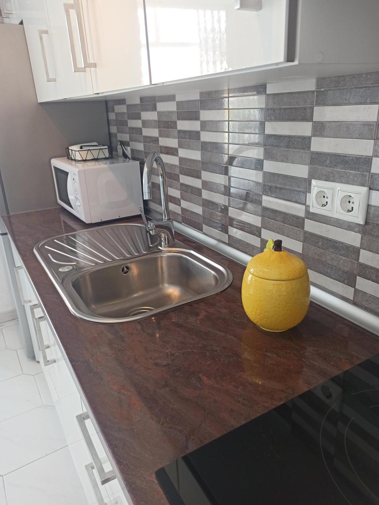 En La Playa De Cala Capitan -cabo Roig- Costa Apartamento