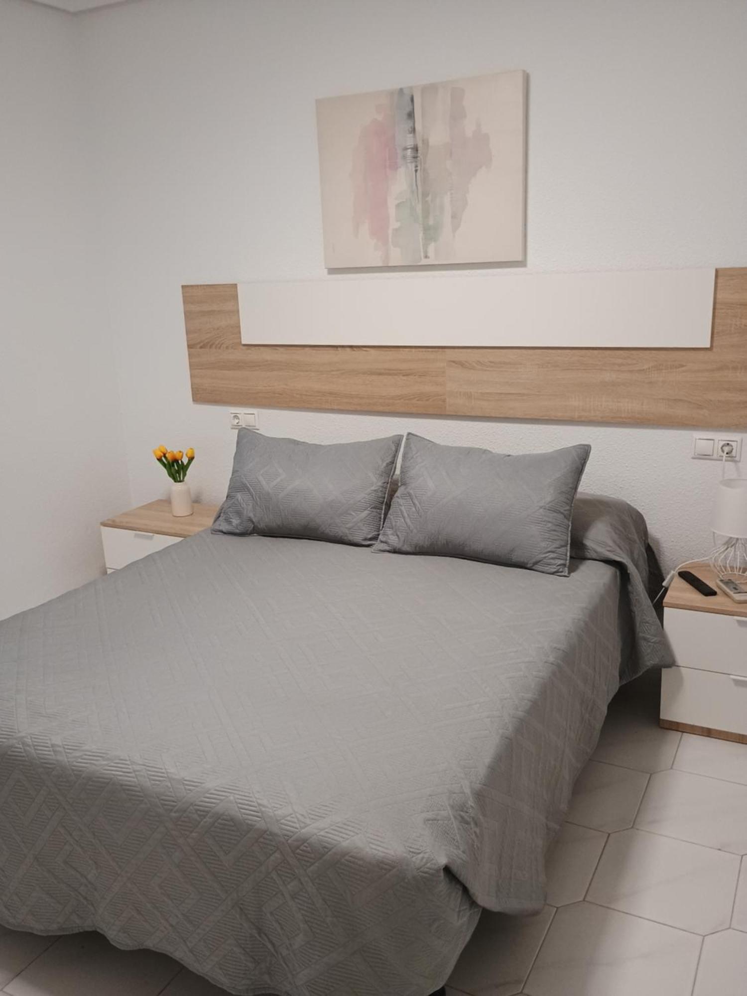 En La Playa De Cala Capitan -cabo Roig- Costa Apartamento